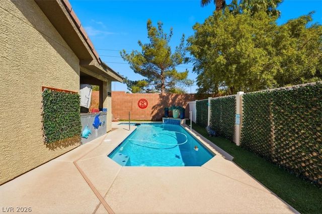 3032 Bublin Bay Avenue, North Las Vegas, NV 89081