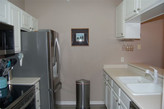 6255 Beechtree Drive 1204, West Des Moines, IA 50266