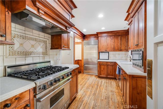 5227 Alta Canyada, La Canada Flintridge, CA 91011