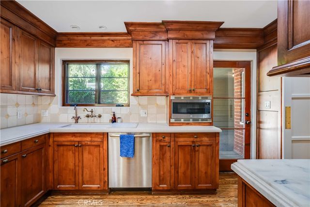 5227 Alta Canyada, La Canada Flintridge, CA 91011