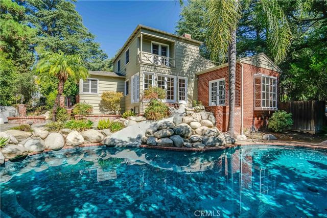 5227 Alta Canyada, La Canada Flintridge, CA 91011