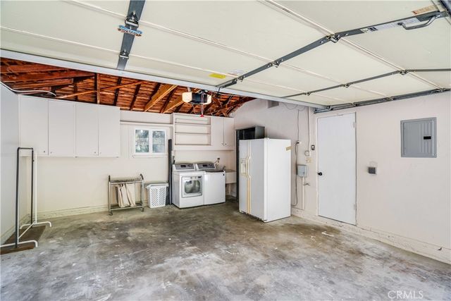 5227 Alta Canyada, La Canada Flintridge, CA 91011