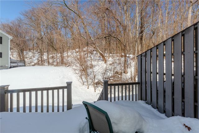 47 Morgan Avenue 37, Johnston, RI 02919