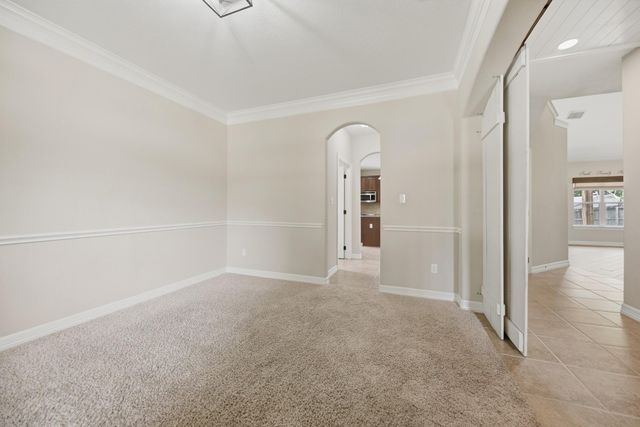 1109 Walnut Bend, Brenham, TX 77833