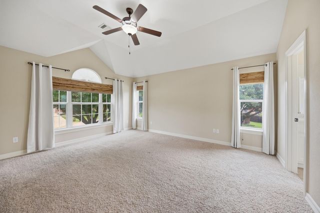 1109 Walnut Bend, Brenham, TX 77833