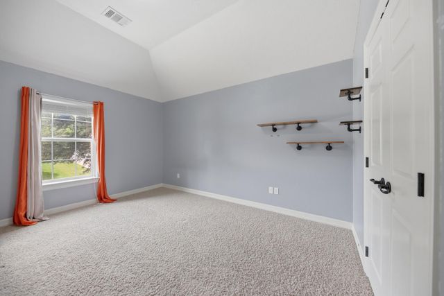 1109 Walnut Bend, Brenham, TX 77833