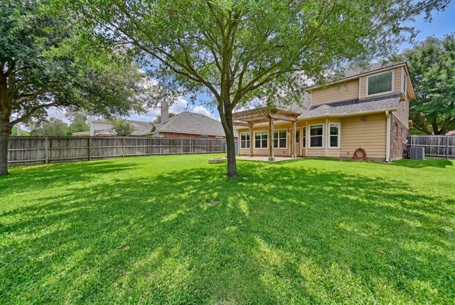 1109 Walnut Bend, Brenham, TX 77833