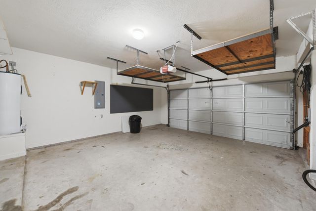 1109 Walnut Bend, Brenham, TX 77833
