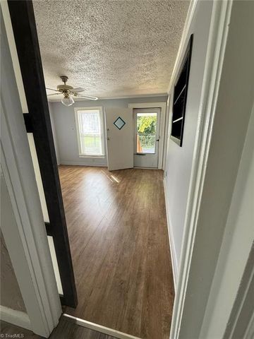 212 Ridgecrest Street, Thomasville, NC 27360