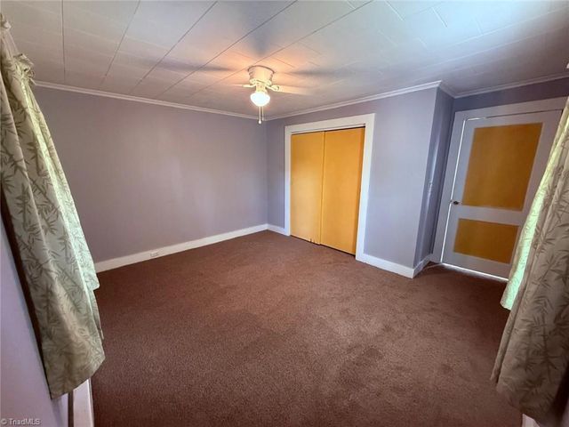 212 Ridgecrest Street, Thomasville, NC 27360