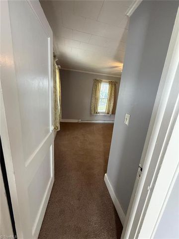 212 Ridgecrest Street, Thomasville, NC 27360