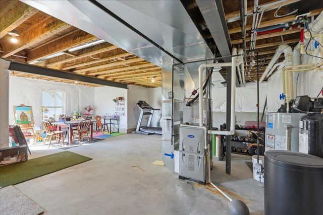 1593 Thompson Road, Sun Prairie, WI 53590