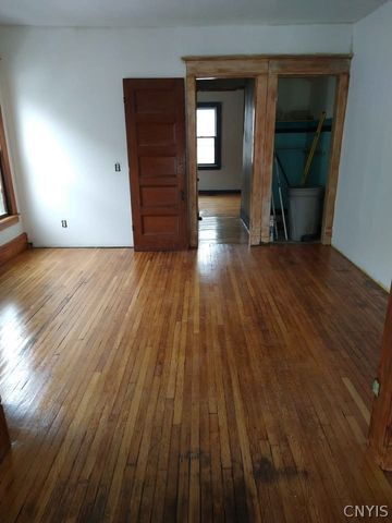 73 East Genesee Street, Auburn, NY 13021
