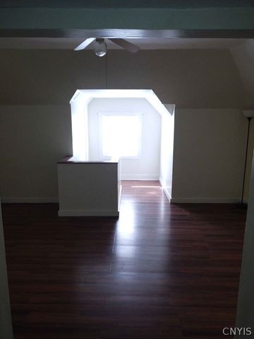 73 East Genesee Street, Auburn, NY 13021