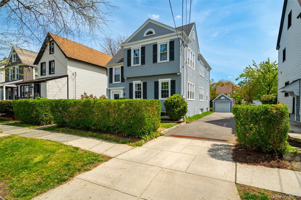 28 Spruce Street, New Rochelle, NY 10805