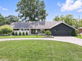 4405 North River Road, Fort Gratiot Charter Township, MI 48059