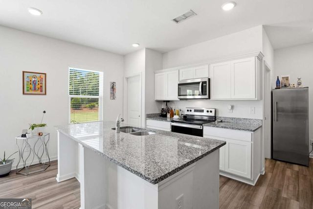 65 Knightsbridge Lane, Winder, GA 30680