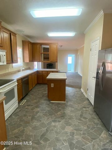 152 Meadowlark Lane, Newport, NC 28570