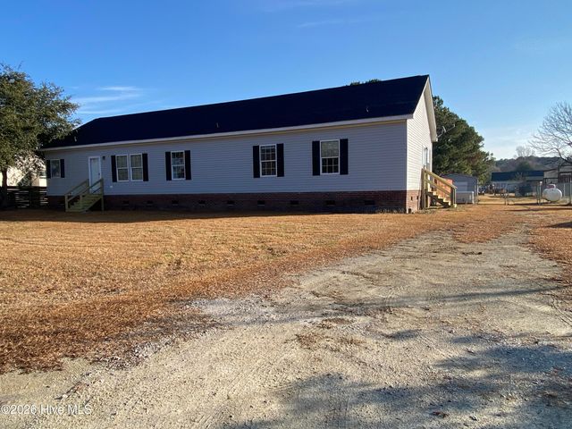 152 Meadowlark Lane, Newport, NC 28570