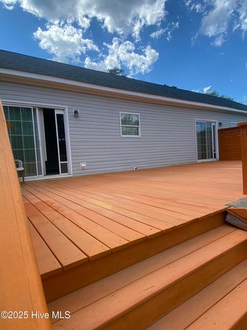 152 Meadowlark Lane, Newport, NC 28570