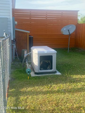 152 Meadowlark Lane, Newport, NC 28570