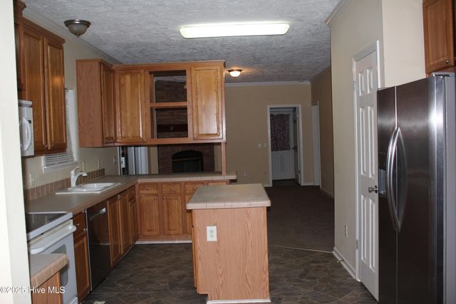 152 Meadowlark Lane, Newport, NC 28570