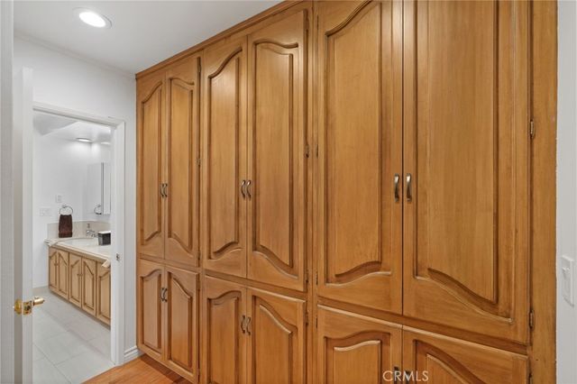 4450 Romero Drive, Tarzana, CA 91356