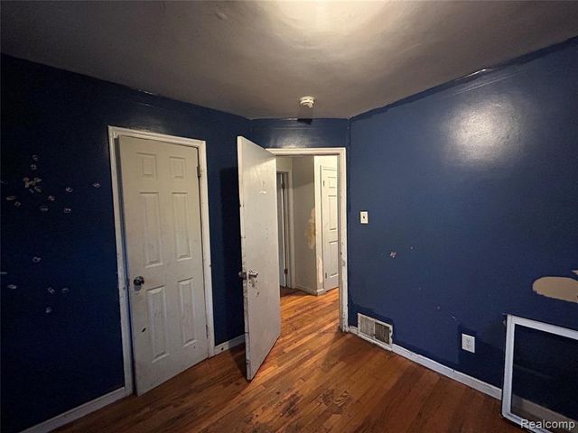 6506 Stahelin Avenue, Detroit, MI 48228