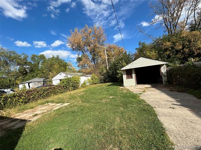 6506 Stahelin Avenue, Detroit, MI 48228