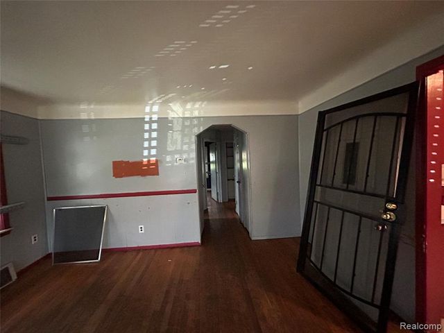 6506 Stahelin Avenue, Detroit, MI 48228