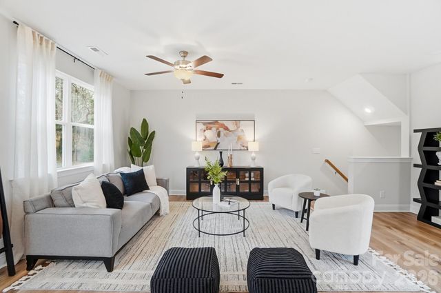 8927 Sharonbrook Drive, Charlotte, NC 28210