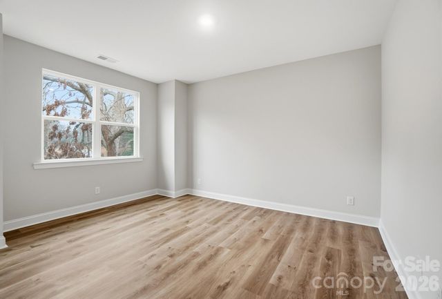 8927 Sharonbrook Drive, Charlotte, NC 28210