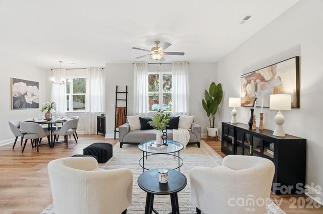 8927 Sharonbrook Drive, Charlotte, NC 28210