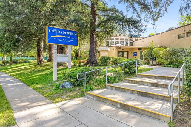 291 Tradewinds Drive 4, San Jose, CA 95123
