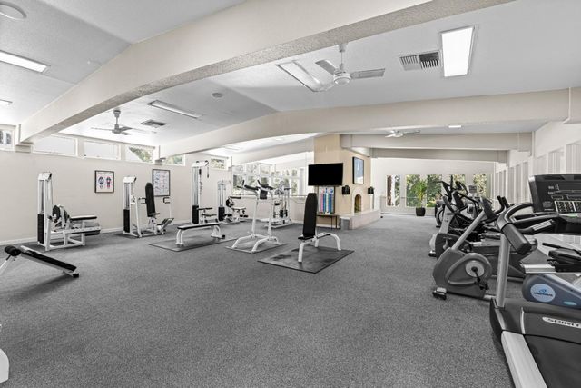 291 Tradewinds Drive 4, San Jose, CA 95123