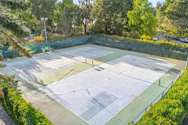 291 Tradewinds Drive 4, San Jose, CA 95123