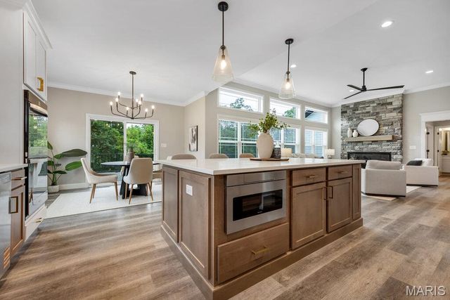 236 Woodhurst, Wentzville, MO 63385