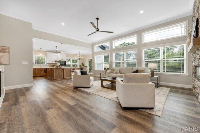 236 Woodhurst, Wentzville, MO 63385
