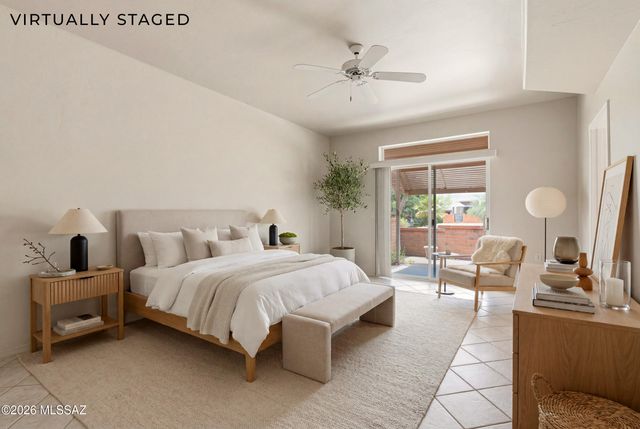 603 W Vía Rosaldo, Green Valley, AZ 85614