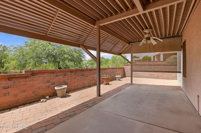 603 W Vía Rosaldo, Green Valley, AZ 85614