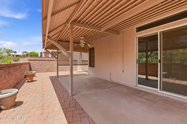 603 W Vía Rosaldo, Green Valley, AZ 85614
