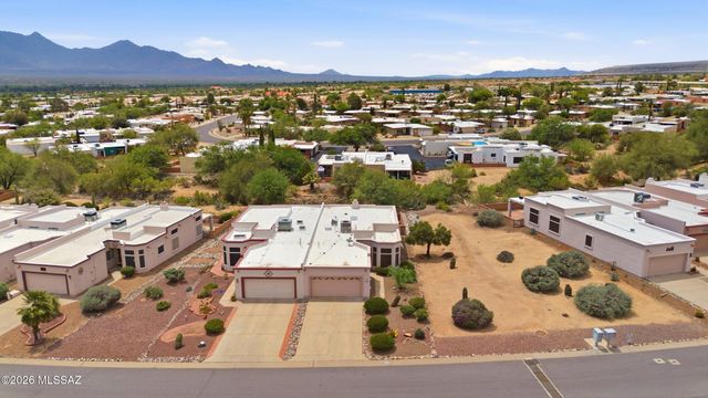 603 W Vía Rosaldo, Green Valley, AZ 85614