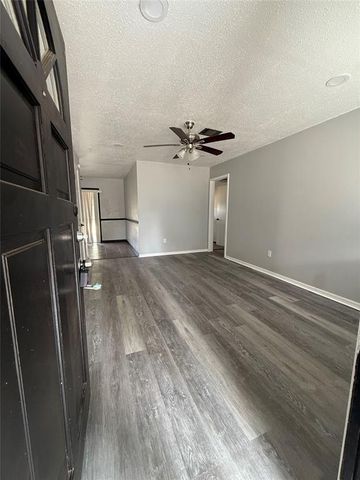 665 NW 15th Street, Moore, OK 73160