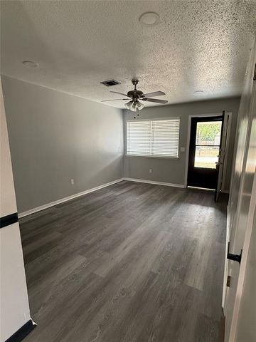 665 NW 15th Street, Moore, OK 73160