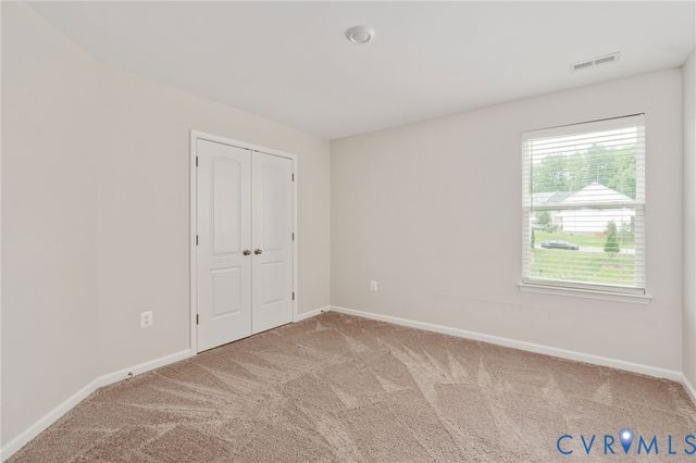15516 Cedarville Dr, Midlothian, VA 23112