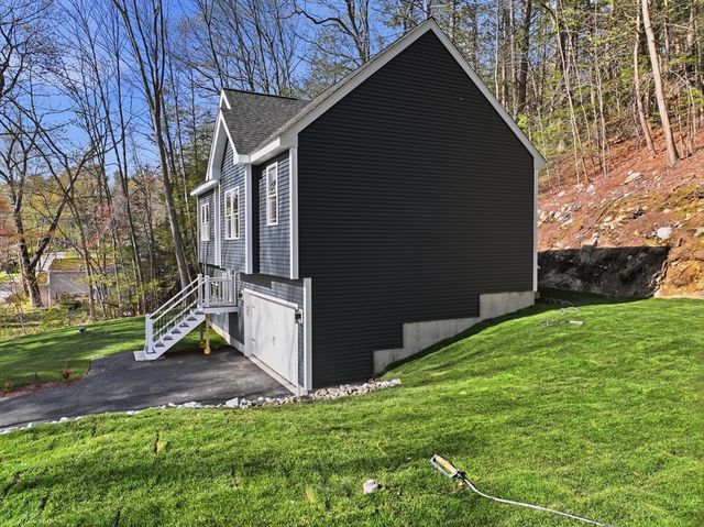 116 Nugget Drive, Charlton, MA 01507