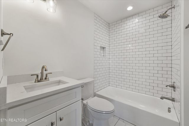 106 S Front Street St, Friendsville, TN 37737