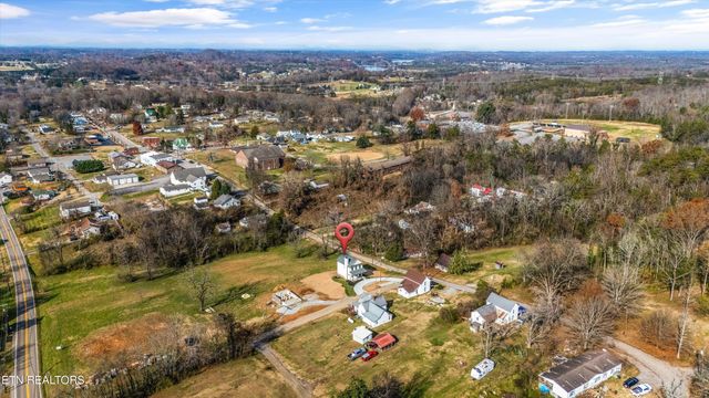 106 S Front Street St, Friendsville, TN 37737