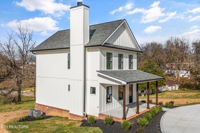 106 S Front Street St, Friendsville, TN 37737