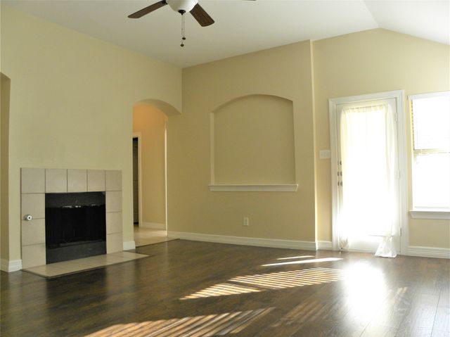 1704 Flamingo Drive, Little Elm, TX 75068